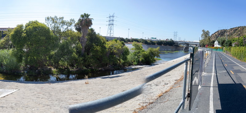 La River